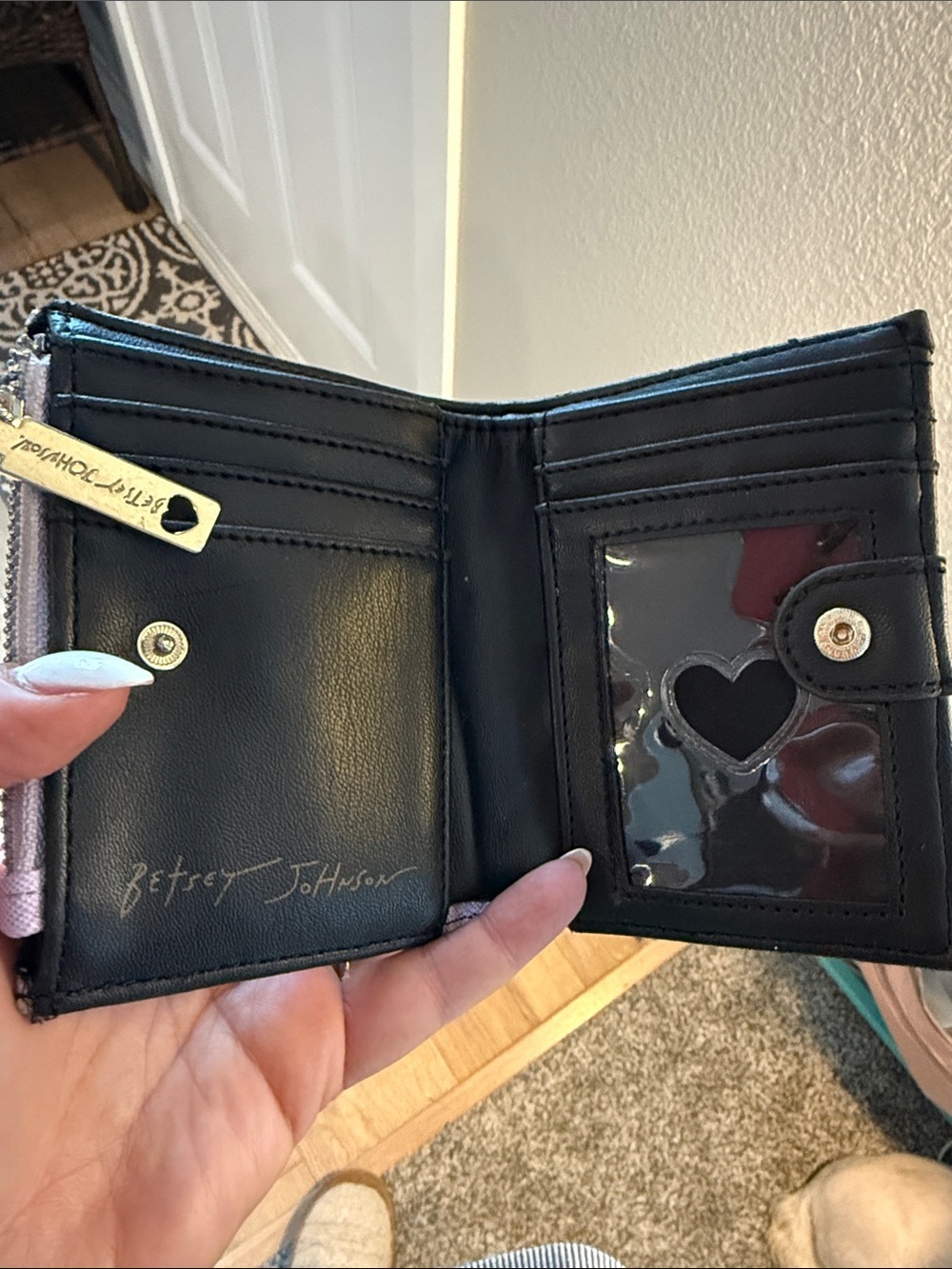 Lilac Heart Embossed Zip Card Holder Wallet Betsey Johnson coin purse designer - Picture 3 of 4